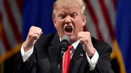 2000 долларов каждому? Трамп пообещал американцам "дивиденды" от тарифов