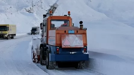 Из-за непогоды ограничено движение грузовиков в области Жетысу 