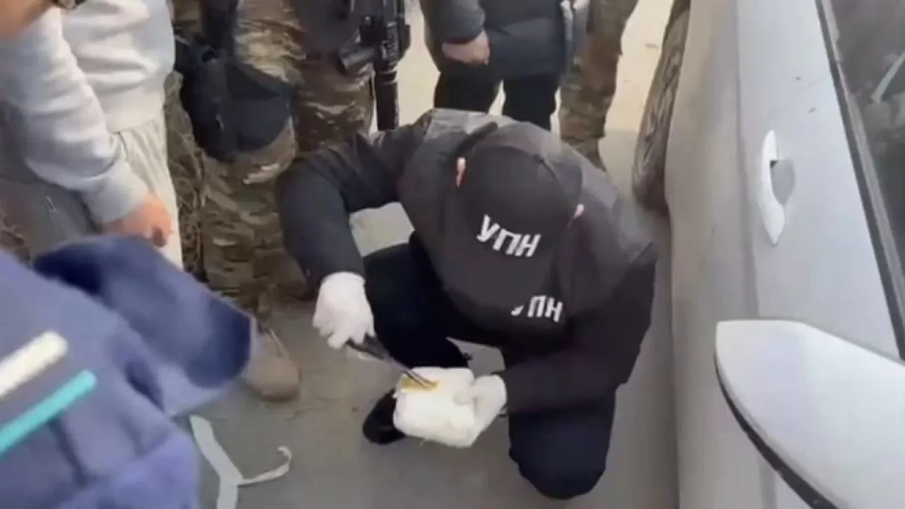 Шымкентте аса ірі көлемде есірткі тасымалдаған алматылық тұрғын ұсталды