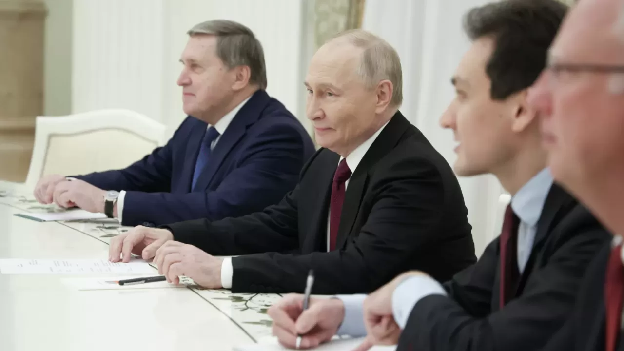 "Ымыраға келмеді": Путин мен Трамптың арнайы өкілі Украина мәселесін талқылады