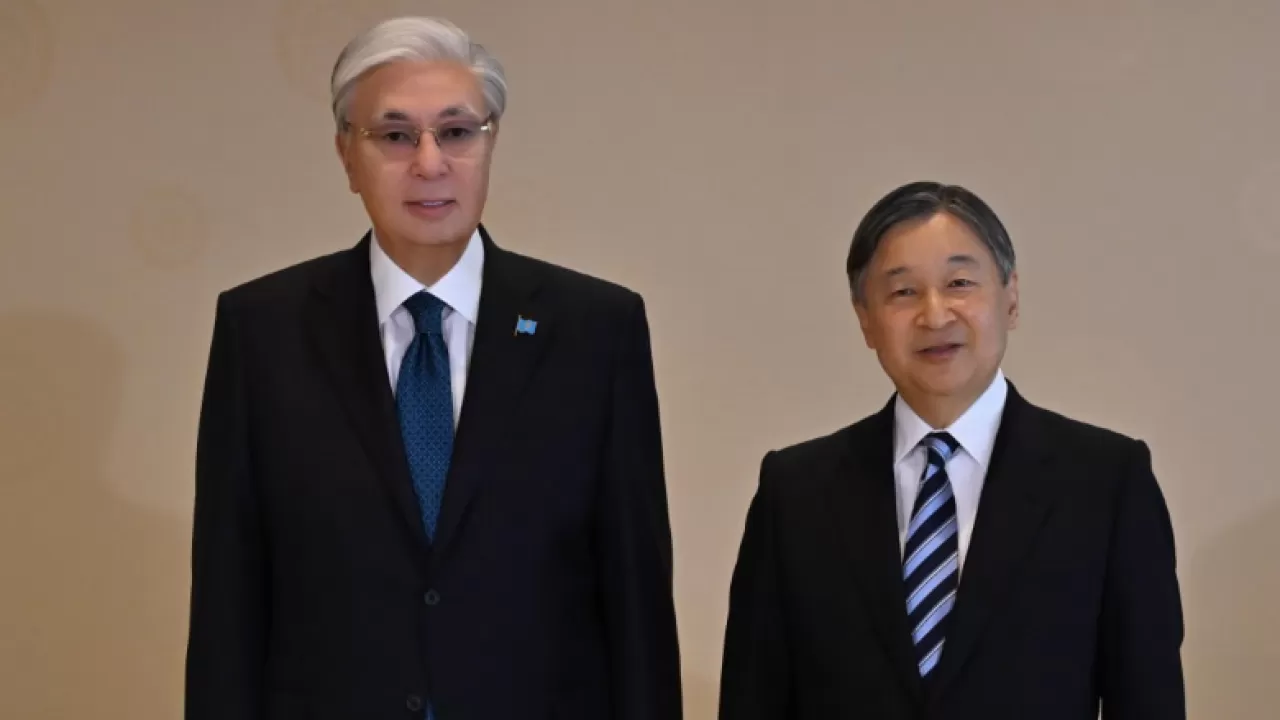 Первый визит Токаева в Японию начался с аудиенции у императора  