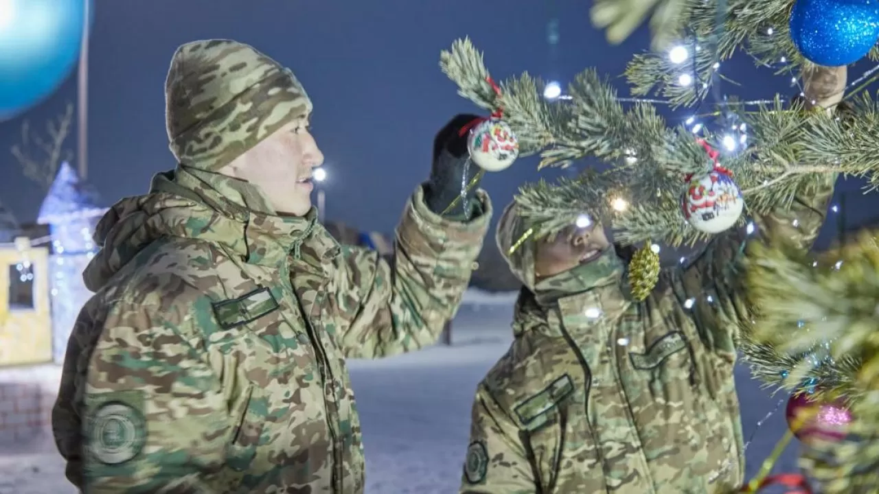 Зимнюю сказку создали под Новый год столичные гвардейцы