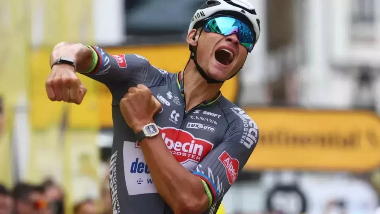 Матье ван дер Пул одержал пятую победу в сезоне велокросса