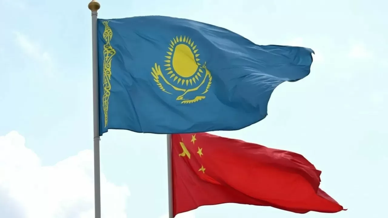 Казахстан и Китай значительно увеличили объем торговли 