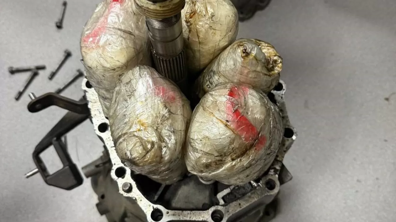 Қазақстаннан Өзбекстанға есірткі алып өтпек болған адам ұсталды