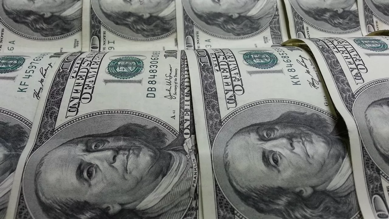 Казахстан привлек почти 15 млрд долларов прямых инвестиций  