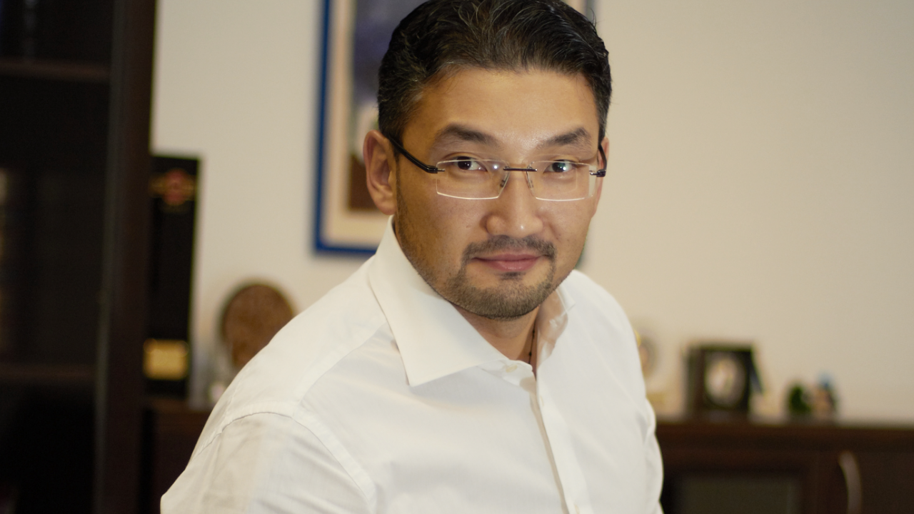 Рахим Ошакбаев