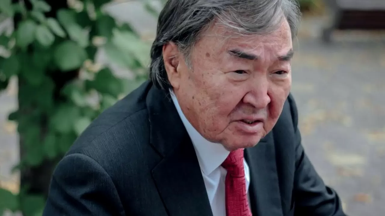 Олжаса Сулейменова выдвинули на Нобелевскую премию