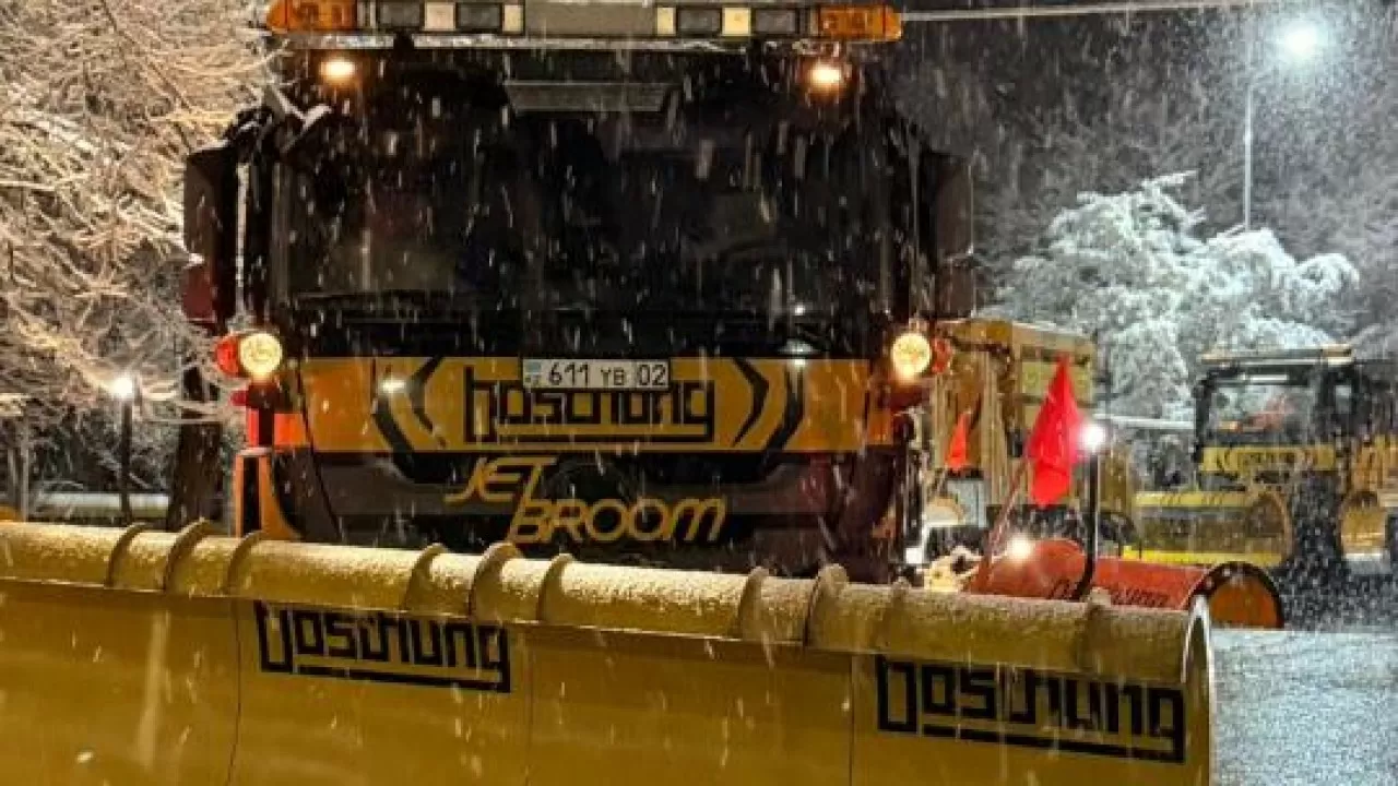 Алматыда ауа райының бұзылуына байланысты коммуналдық қызмет күшейтілген жұмыс тәртібіне көшті