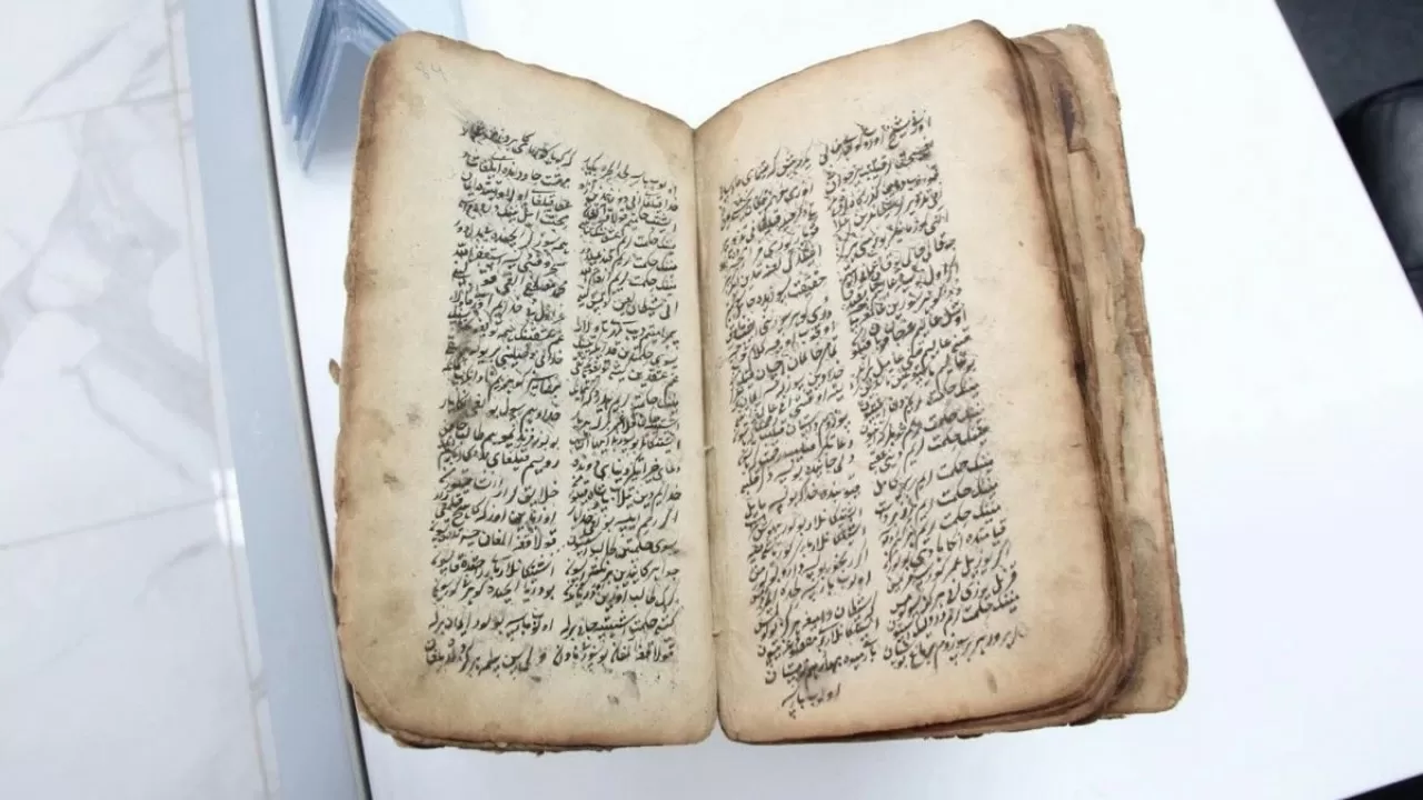 Түркістанда Ясауидің "Диуани хикметінің" ең көне қолжазбасы табылды 