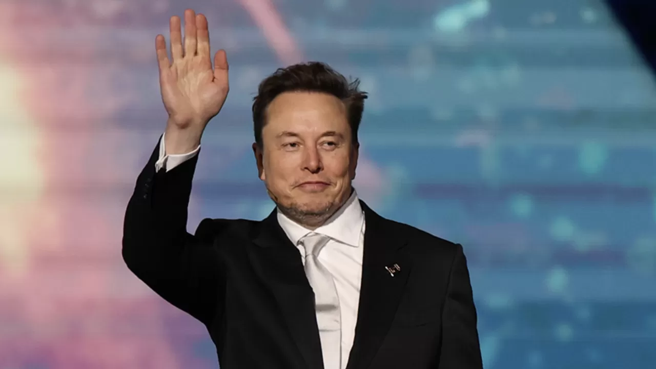 Илон Масктың байлығы 600 миллиард доллардан асты