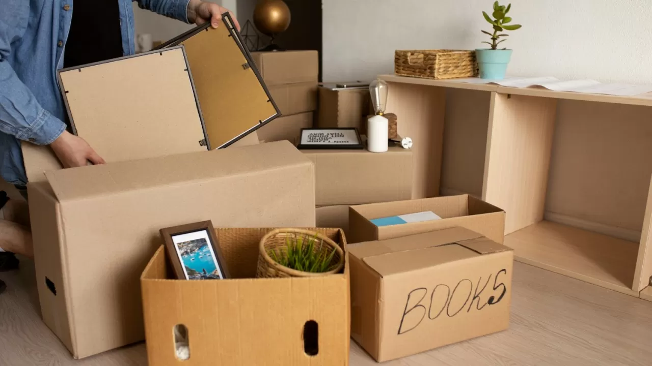 Куда переехали 1,3 млн казахстанцев: переселение меняет миграционный баланс и рынок труда 