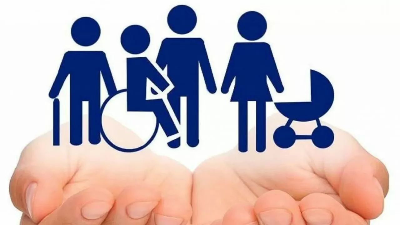 Скоринг вместо справок: помощь получили уже десятки тысяч казахстанцев 