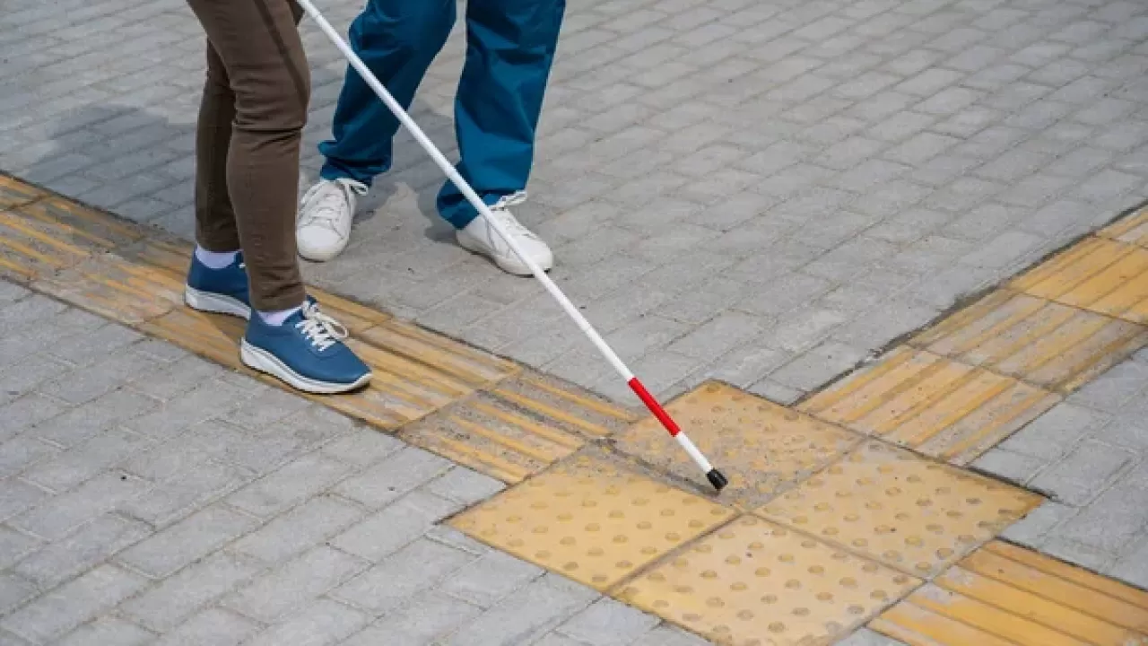 Незрячие требуют сопровождающих в санаторий в Усть-Каменогорске