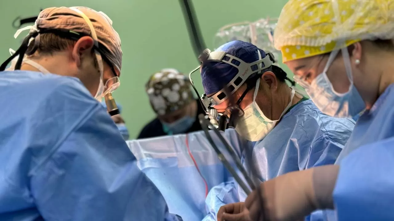 Алматыда энергетикалық сусыннан жүрек ауруына шалдыққан науқасқа ота жасалды