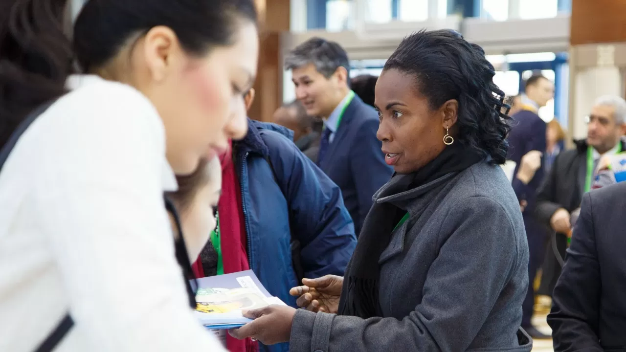Иностранцам больше не будут выдавать ИИН в загранучреждениях РК