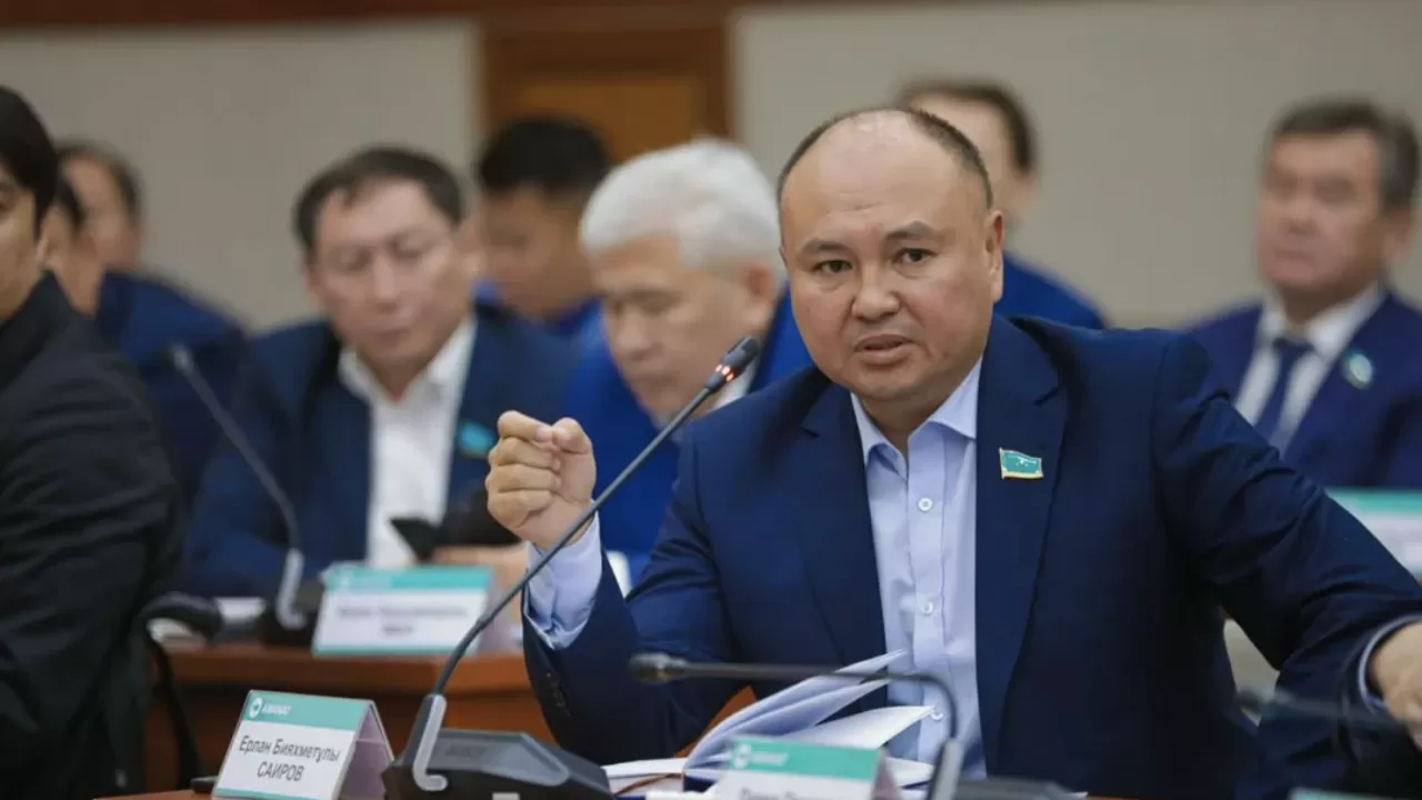 3,5 млн халықтың келесі жылы газет оқуға шамасы жетпей қалады – депутат