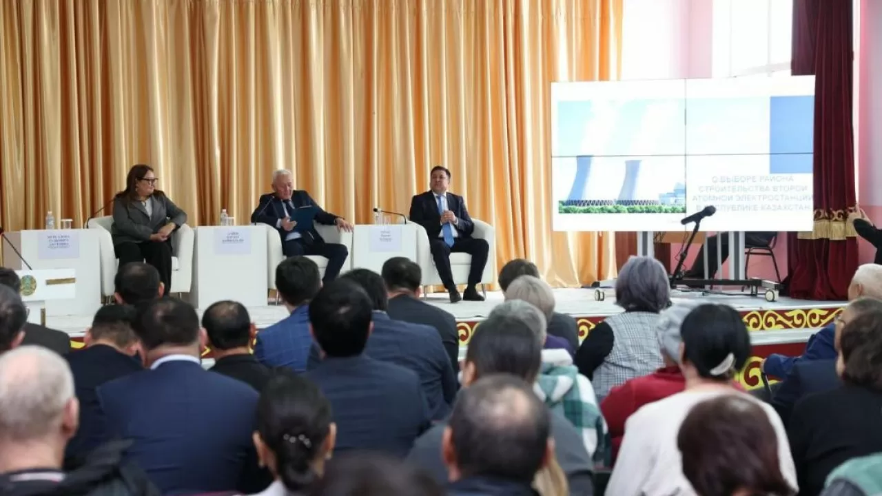 Үлкен ауылында Қазақстанда екінші АЭС салу жобасы бойынша жария тыңдау өтті