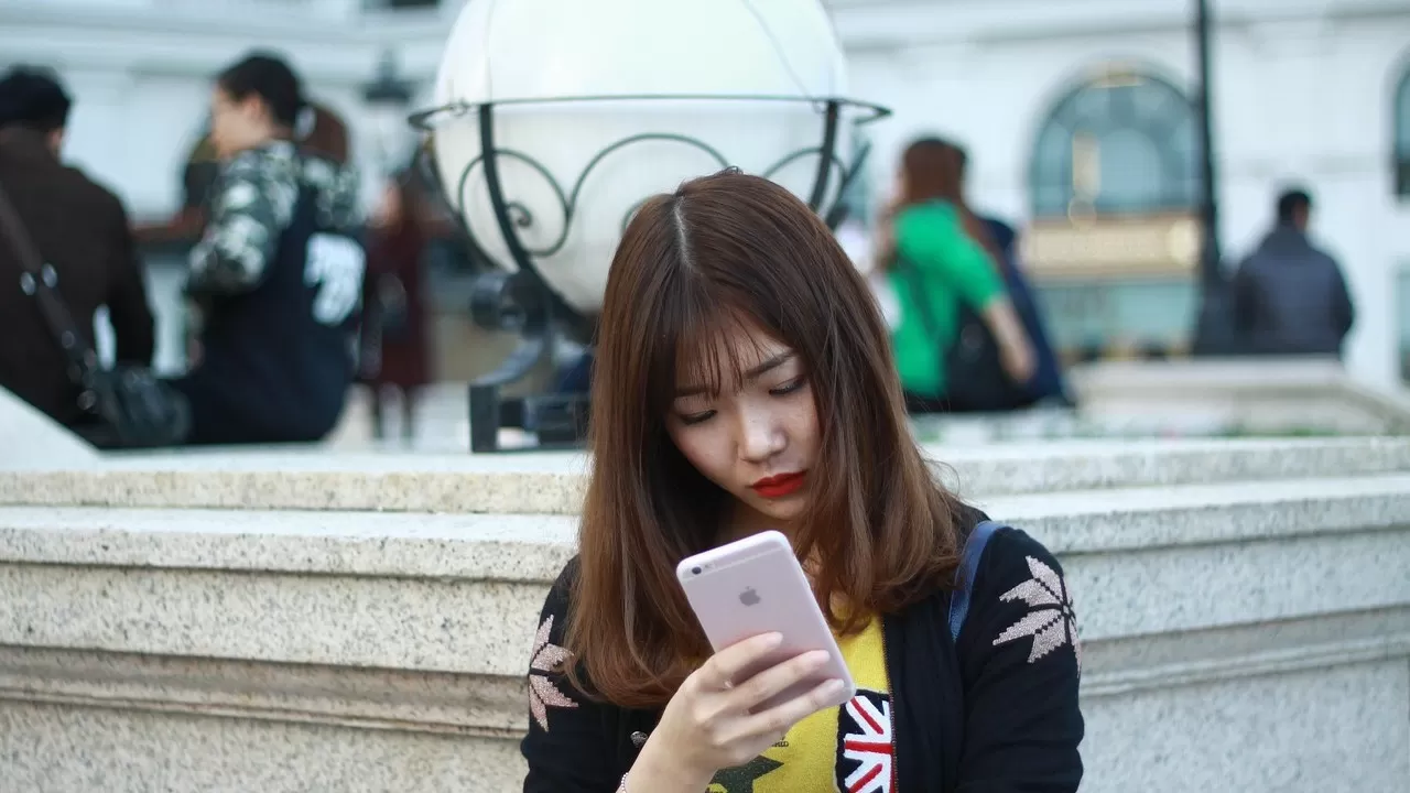 Детям до 16 - стоп: в РК рассматривают новые правила для соцсетей