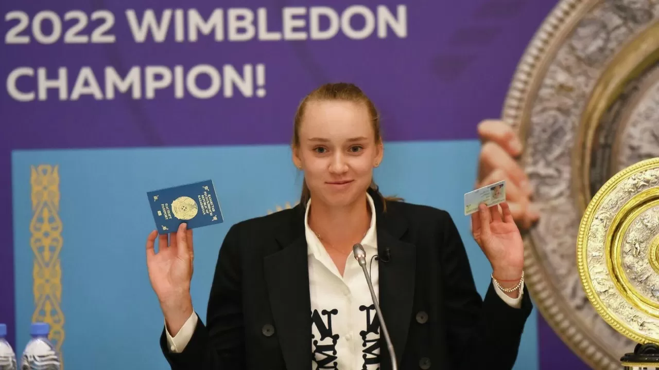 Елена Рыбакинаның азаматтығына байланысты дау шықты 