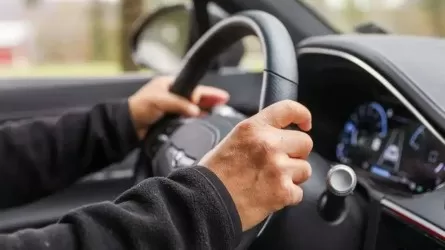 Өскемен қаласында автобус жүргізушісі рөлде отырып жан тапсырды