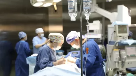 Шымкентте 3 жасар бала 16 магнит жұтып қойған