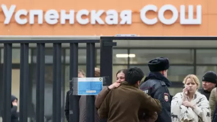 Ресейде жасөспірім өз мектебіне шабуыл жасап, 1 оқушыны пышақтап өлтірді