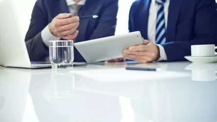 ШҚО-да мемлекеттік қызметшілер жаңа жылдық корпоративтің орнына спорттық сайыс өткізді