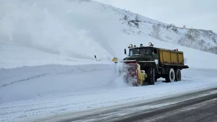 Павлодар облысында автожолдарға тікұшақ арқылы мониторинг жүргізілді