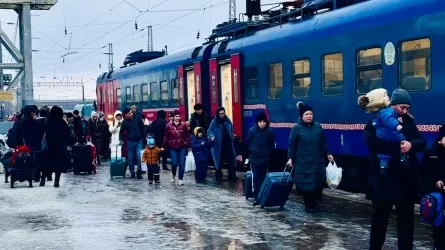 Қолайсыз ауа райы кезінде 320 жолаушы электр пойыздарымен тасымалданды