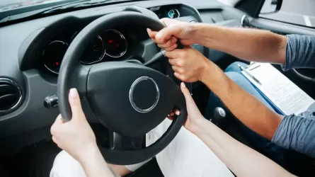 Ужесточение правил ждет автошколы Казахстана