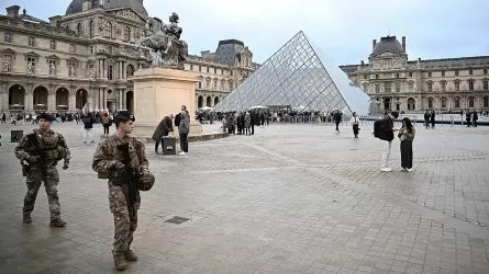 Луврда істейтін қызметкерлер ереуілге шығады