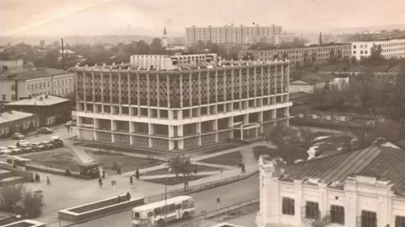 От первых кооперативов до забастовки: как Семей встретил независимость страны