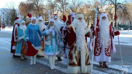 120 Аяз ата и Ақшақар примут участие в сказочном шествии в ВКО 