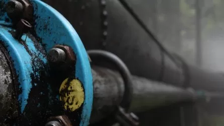 Казахстанская нефть выходит в ЕС через Польшу 