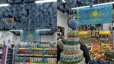 «4000 шар, 1000 ту»: Астанадағы дүкен Тәуелсіздік күніне орай ерекше безендірілген