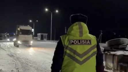 Абай облысында көктайғаққа байланысты жүк көліктері тоқтатылды