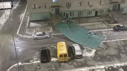  В Атырауской области оценивают последствия урагана