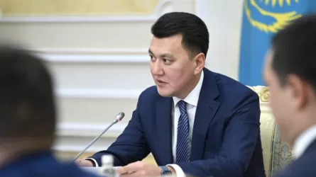 Ерлан Қарин: Кітап оқу мәдениетін қалыптастыру &ndash; қоғамның ортақ жауапкершілігі    