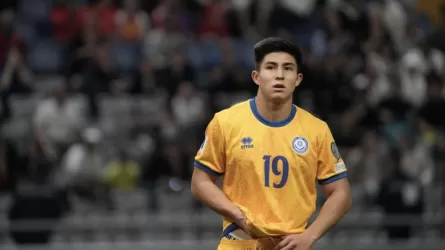 Дастан Сәтпаев әлемдегі таңдаулы ТОП-5 футболшының тізімінде тұр