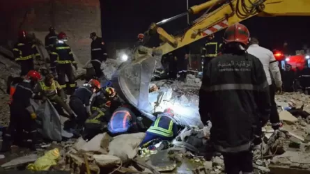 В Марокко рухнули два жилых дома: десятки погибших и раненых 