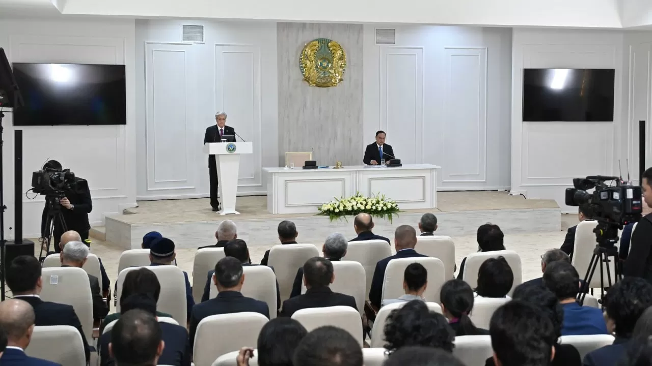 2025 жылы құны 70 миллиард доллардан асатын коммерциялық келісімдерге қол қойылды