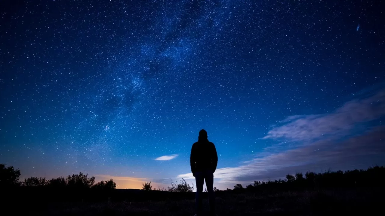 Землю ждет фееричная ночь: начинается зимний звездопад