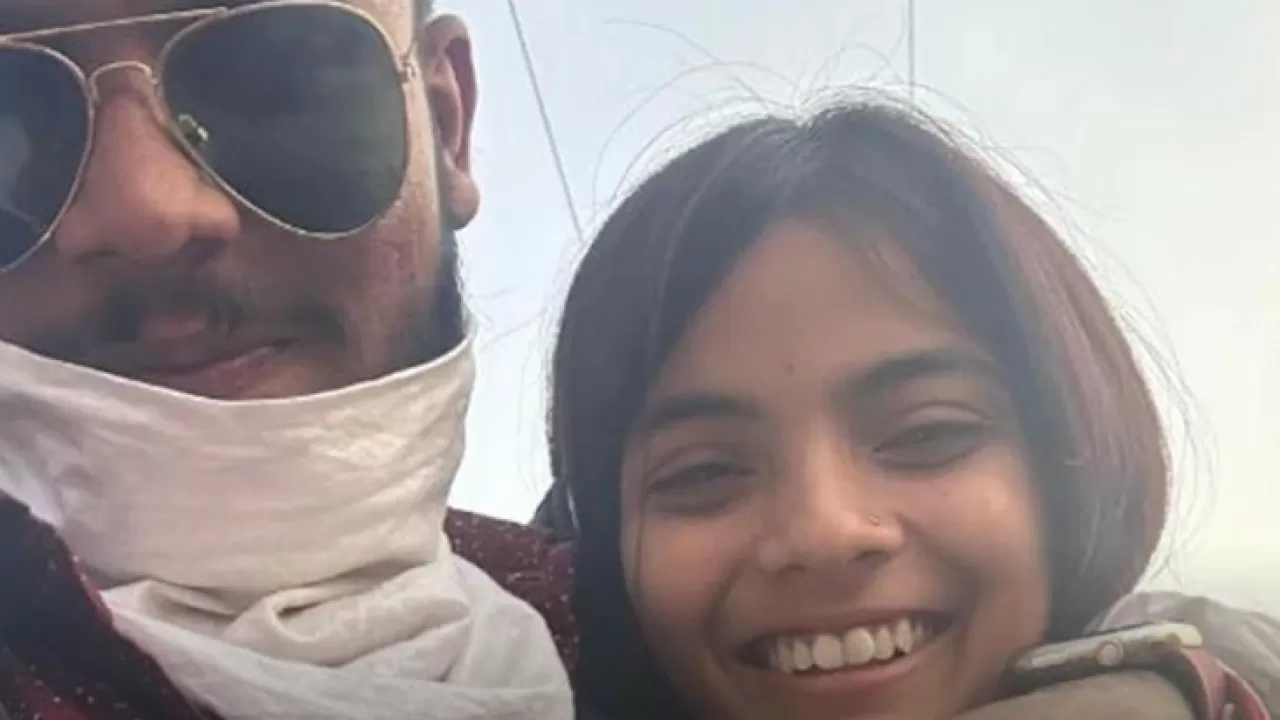 Девушка вышла замуж за тело своего парня в Индии 