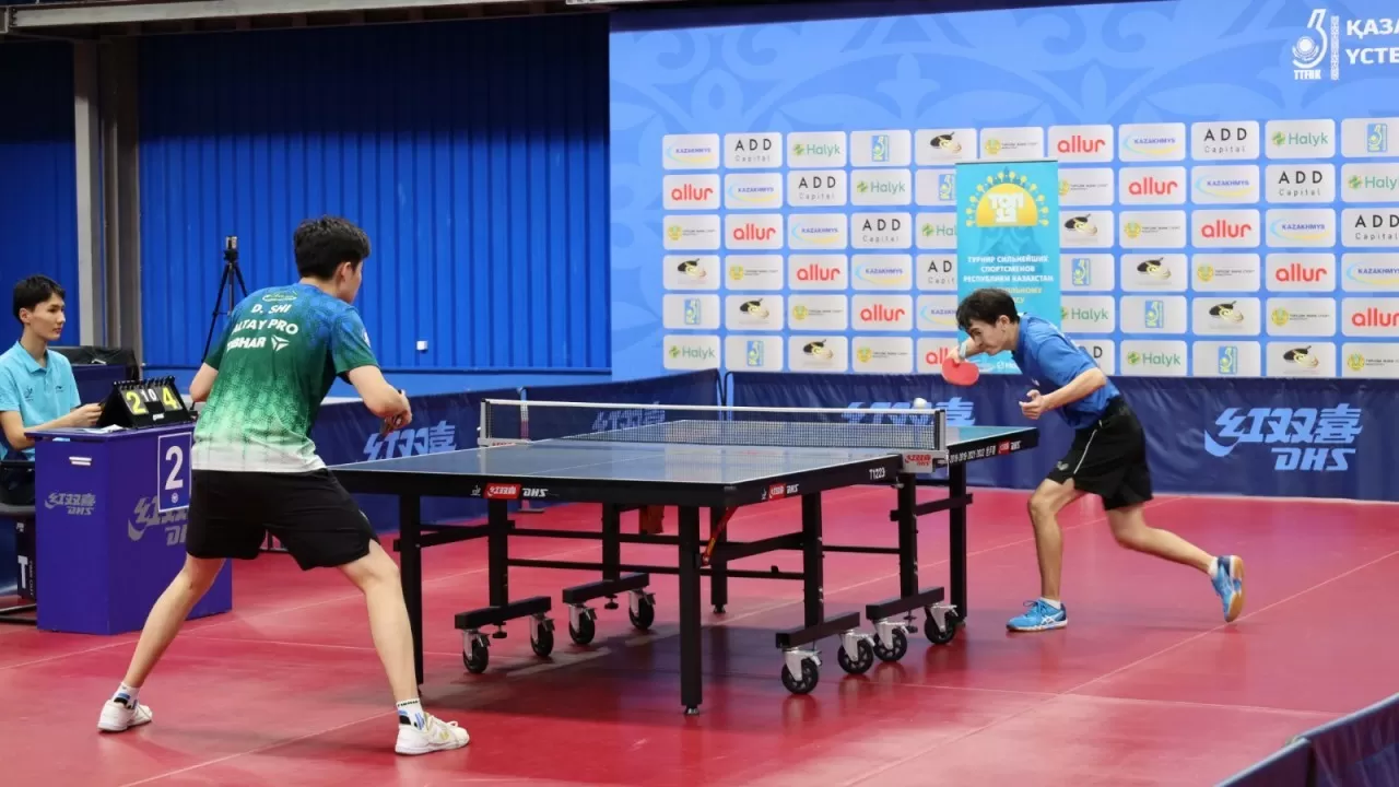 В Астане состоялся турнир по настольному теннису среди сильнейших игроков ТОП-12 