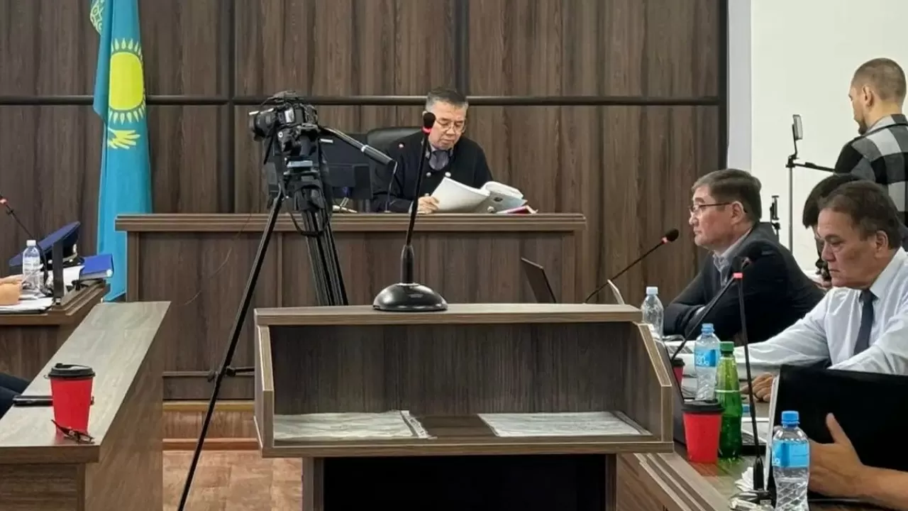 Түркістан облысында туыстарын қатыгездікпен өлтірген күдіктілердің соты басталды