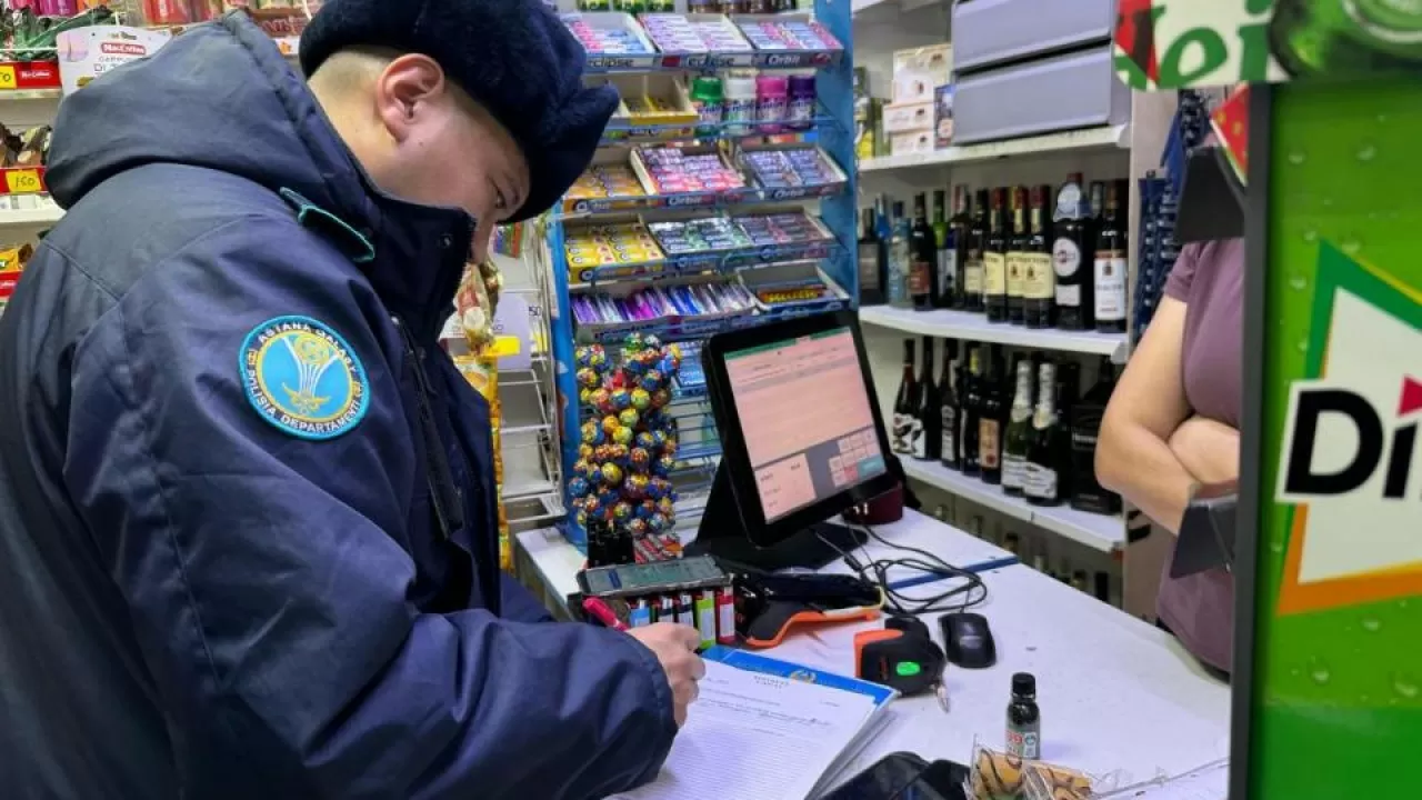 Астанадағы 5 сауда орнында насыбай мен снюс заңсыз сатылған