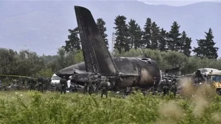 Число погибших при крушении военного самолета в Судане возросло до 46  