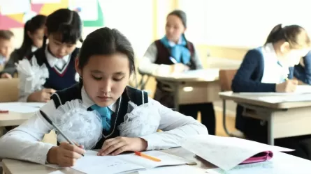Мектептегі әлімжеттік: Оқушылар жеке қауіпсіздік сабақтарын меңгере бастады