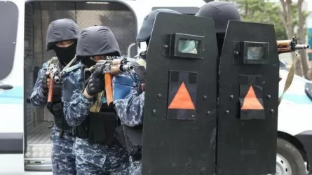 Астанада арнайы жасақ қызметкеріне шабуыл жасалды